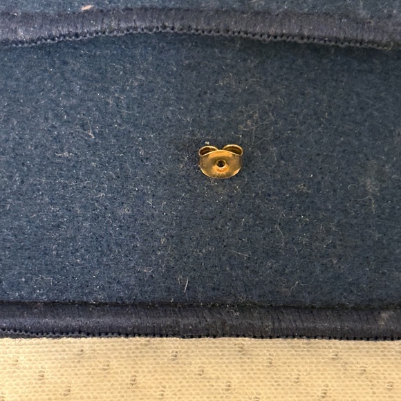 NWOT Missoma 18k gold plated Lucy Williams front facing hoops with box - Picture 6 of 8